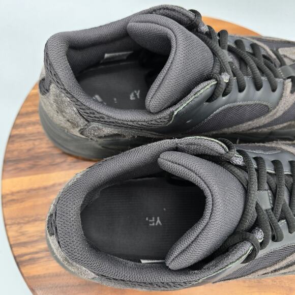 Adidas Yeezy Boost 700 Shoes Mens 13 Utility Black Athletic Sneakers main image 8